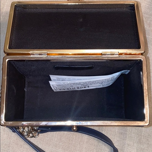 Zara Navy blue and red square box - Picture 2 of 3